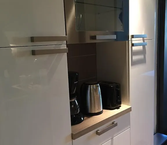 Regina * 比亚里茨